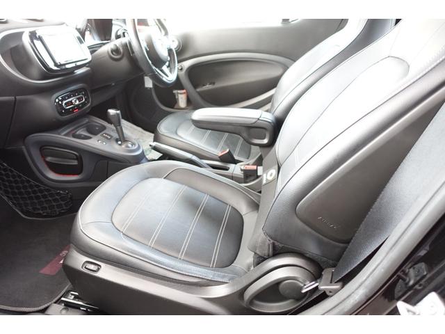 スマートフォーツーカブリオ BRABUS スポーツ ストラーダナビTV バックカメラ ブラックレザーシート シートヒーター レッドソフトトップ ETC クルーズコントロール 純正アルミホイール キーレス 保証書 取説(58枚目)