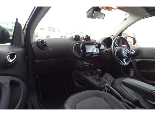 スマートフォーツーカブリオ BRABUS スポーツ ストラーダナビTV バックカメラ ブラックレザーシート シートヒーター レッドソフトトップ ETC クルーズコントロール 純正アルミホイール キーレス 保証書 取説(59枚目)