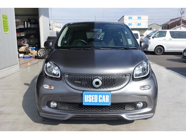 スマートフォーフォー ＢＲＡＢＵＳ　エクスクルーシブ　ブラックレザーシート　シートヒーター　パナソニック製ナビＴＶ　バックカメラ　ＥＴＣ　パノラマルーフ　パドルシフト　キーレス　純正１７インチアルミホイール　保証書　取説（3枚目）