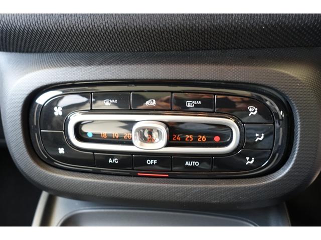 スマートフォーフォー ＢＲＡＢＵＳ　エクスクルーシブ　ブラックレザーシート　シートヒーター　パナソニック製ナビＴＶ　バックカメラ　ＥＴＣ　パノラマルーフ　パドルシフト　キーレス　純正１７インチアルミホイール　保証書　取説（27枚目）