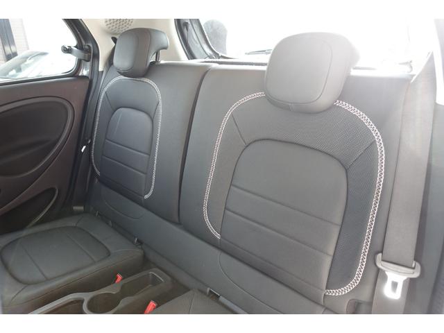 スマートフォーフォー ＢＲＡＢＵＳ　エクスクルーシブ　ブラックレザーシート　シートヒーター　パナソニック製ナビＴＶ　バックカメラ　ＥＴＣ　パノラマルーフ　パドルシフト　キーレス　純正１７インチアルミホイール　保証書　取説（38枚目）