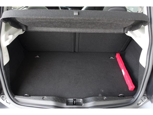 スマートフォーフォー ＢＲＡＢＵＳ　エクスクルーシブ　ブラックレザーシート　シートヒーター　パナソニック製ナビＴＶ　バックカメラ　ＥＴＣ　パノラマルーフ　パドルシフト　キーレス　純正１７インチアルミホイール　保証書　取説（43枚目）