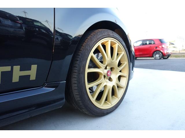 アバルト595 スコルピオーネオーロ 左ハンドル 5MT レコードモンツァマフラー Beats ハーフレザーシート デジタルインナーミラー CarPlay バックカメラ ETC キーレス スペアキー 保証書 取説(23枚目)