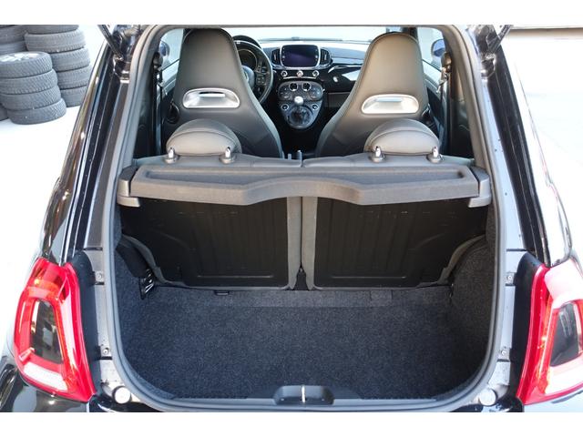 アバルト595 スコルピオーネオーロ 左ハンドル 5MT レコードモンツァマフラー Beats ハーフレザーシート デジタルインナーミラー CarPlay バックカメラ ETC キーレス スペアキー 保証書 取説(28枚目)