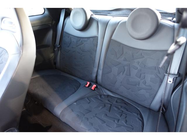 アバルト595 スコルピオーネオーロ 左ハンドル 5MT レコードモンツァマフラー Beats ハーフレザーシート デジタルインナーミラー CarPlay バックカメラ ETC キーレス スペアキー 保証書 取説(38枚目)