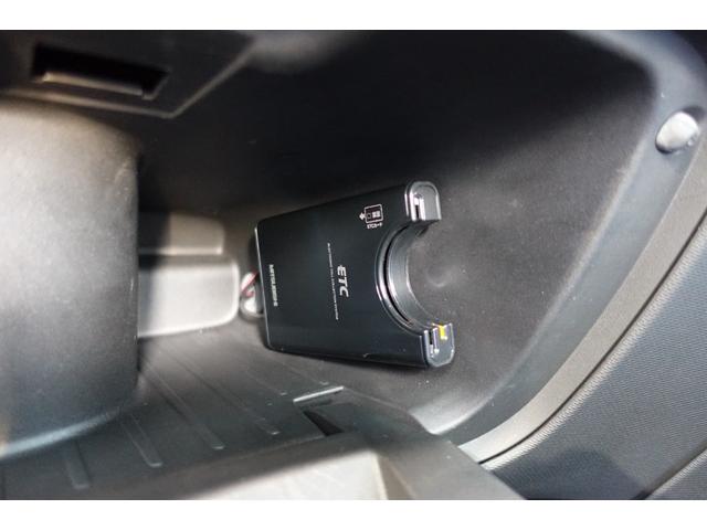 スマートフォーフォー プライム　ブラックレザーシート　パノラマルーフ　キーレス２本　Ｂｌｕｅｔｏｏｔｈ対応オーディオ　シートヒーター　衝突軽減ブレーキ　クルーズコントロール　純正アルミホイール（43枚目）