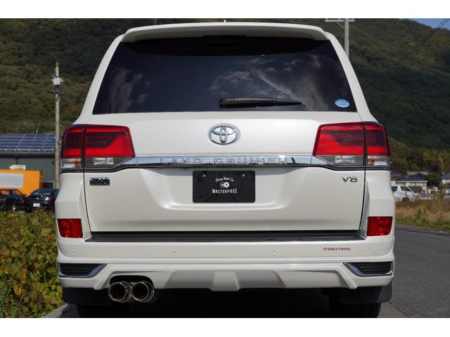 ランドクルーザー ZX ワンオーナー!!屋内保管車両!!茶本革・サンルーフ・後席モニター・シートベンチレーション・シートヒーター(6枚目)