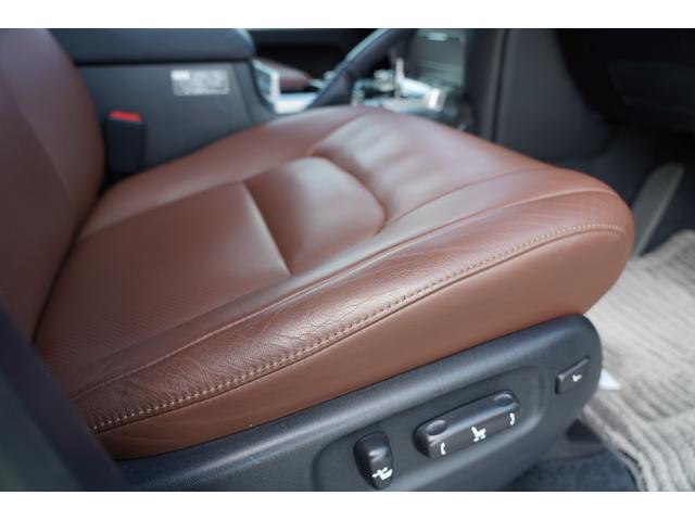 ランドクルーザー ZX ワンオーナー!!屋内保管車両!!茶本革・サンルーフ・後席モニター・シートベンチレーション・シートヒーター(11枚目)