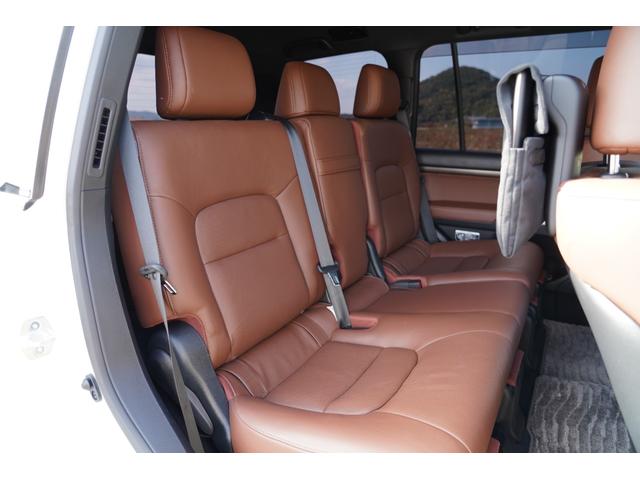 ランドクルーザー ZX ワンオーナー!!屋内保管車両!!茶本革・サンルーフ・後席モニター・シートベンチレーション・シートヒーター(13枚目)