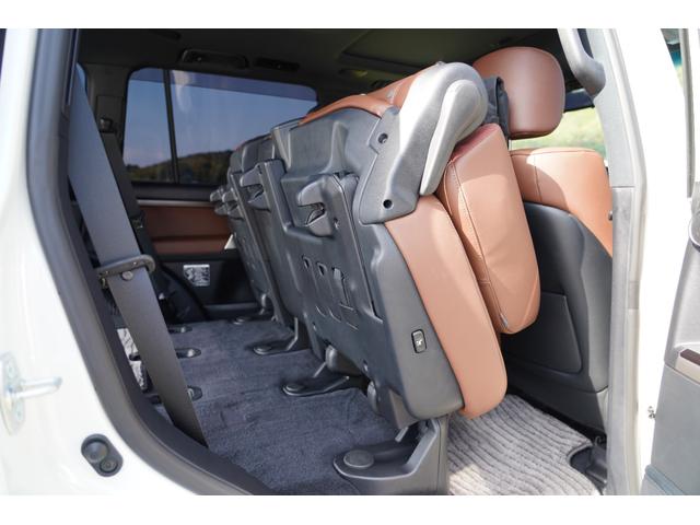 ランドクルーザー ZX ワンオーナー!!屋内保管車両!!茶本革・サンルーフ・後席モニター・シートベンチレーション・シートヒーター(27枚目)