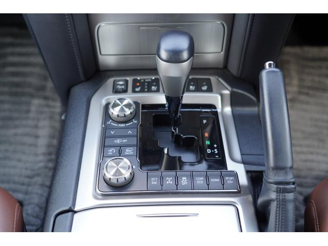 ランドクルーザー ZX ワンオーナー!!屋内保管車両!!茶本革・サンルーフ・後席モニター・シートベンチレーション・シートヒーター(49枚目)