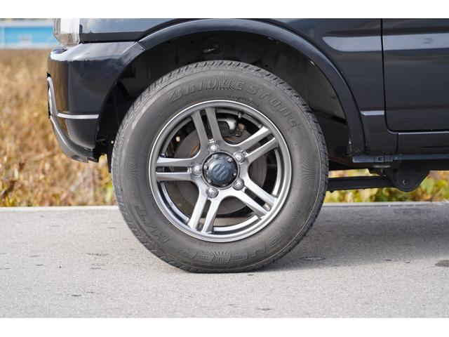 ジムニー ランドベンチャー　５速ＭＴ　パートタイム４ＷＤ　屋内保管　後席シートビニール付　運転席シートヒーター　車検時記録簿有り（12枚目）