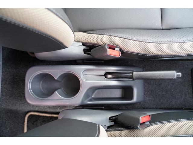 ジムニー ランドベンチャー　５速ＭＴ　パートタイム４ＷＤ　屋内保管　後席シートビニール付　運転席シートヒーター　車検時記録簿有り（31枚目）