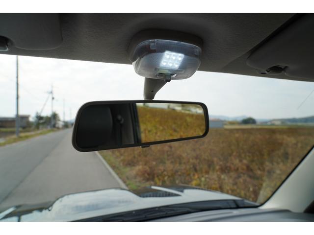 ジムニー ランドベンチャー　５速ＭＴ　パートタイム４ＷＤ　屋内保管　後席シートビニール付　運転席シートヒーター　車検時記録簿有り（34枚目）