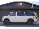 Ｅ－１５０ 　ＸＬＴ　８人乗り　Ｓｍｉｔｔｙｂｉｌｔキャリア　ＡＬＵＭＩＮＥＳＳラダー　Ａｍｅｒｉｃａｎ　ｒａｃｉｎｇホイール　２インチリフトアップ　Ｂｕｓｈｗａｃｋｅｒオーバーフェンダー　Ｃｕｒｔヒッチメンバー（6枚目）