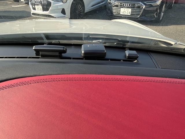 ギブリ ベースグレード サンルーフ harman/kardon ナビ フルセグ AppleCarPlay パワーシートブラインドスポットモニター Bluetooth アダプティブクルーズコントロール LEDヘッドライト(8枚目)