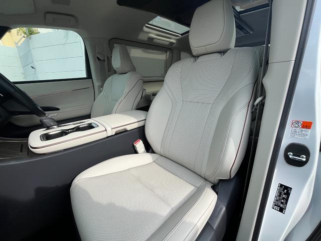 LM LM500h バージョンL 事前確認車両 パノラマビュー 3眼フルLED レクサスチームメイト デジタルインナーミラー 12.3インチTFTメーター マークレビンソン リアエンターテイメント 禁煙車(18枚目)