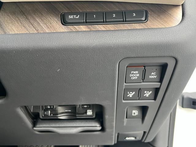 LM LM500h バージョンL 事前確認車両 パノラマビュー 3眼フルLED レクサスチームメイト デジタルインナーミラー 12.3インチTFTメーター マークレビンソン リアエンターテイメント 禁煙車(52枚目)