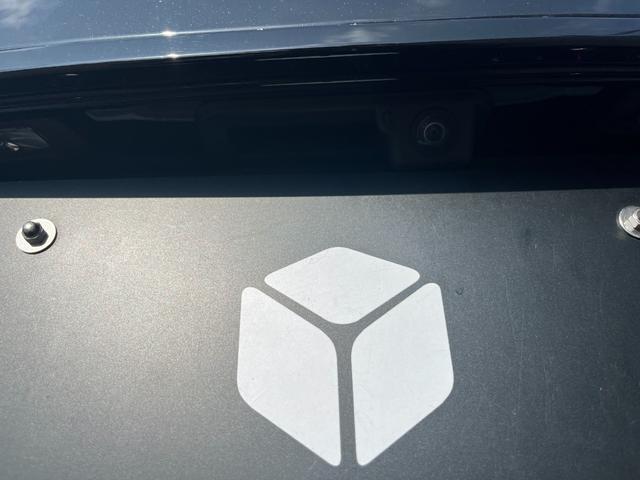 Ａ６ ４５ＴＦＳＩクワトロスポーツ　Ｓラインパッケージ　ブラックスタイリングパッケージ　サラウンドビューカメラ　ＡｐｐｌｅＣａｒｐｌａｙシートベンチレーション　シートヒーター　パークアシストプラス　ステンレスペダル　ＨＤマトリクスＬＥＤ（25枚目）