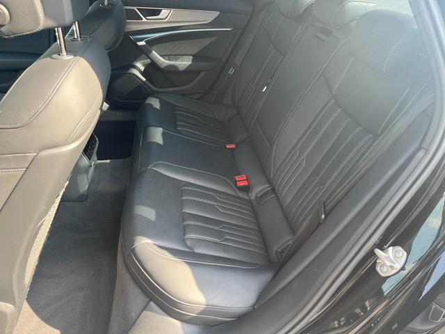 Ａ６ ４５ＴＦＳＩクワトロスポーツ　Ｓラインパッケージ　ブラックスタイリングパッケージ　サラウンドビューカメラ　ＡｐｐｌｅＣａｒｐｌａｙシートベンチレーション　シートヒーター　パークアシストプラス　ステンレスペダル　ＨＤマトリクスＬＥＤ（35枚目）