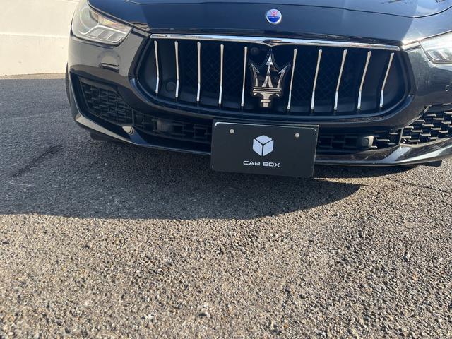 ギブリ ベースグレード サンルーフ harman/kardon 禁煙車 ナビ ドライバーズアシスタンスパッケージ 全方位カメラ パワートランク パワーシート 本革シート 革巻きステアリングホイール AppleCarplay(23枚目)