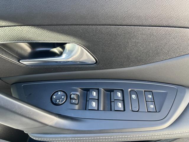 展示前には全車、内外装を厳しくチェックしておりますが、万が一見落とし等があってはダメなので、外部検査員によるチェックで更に厳しーくチェック済み＾＾