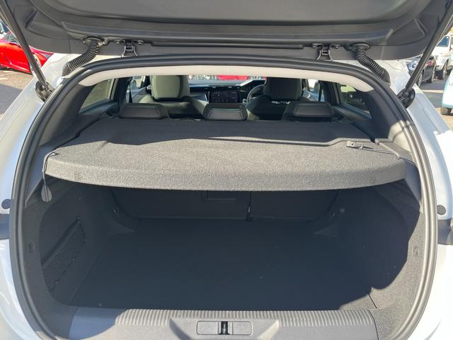 ディーラー系のオークション会場からの仕入れがほとんどですので、安いだけじゃなく程度にも自信有り＾＾