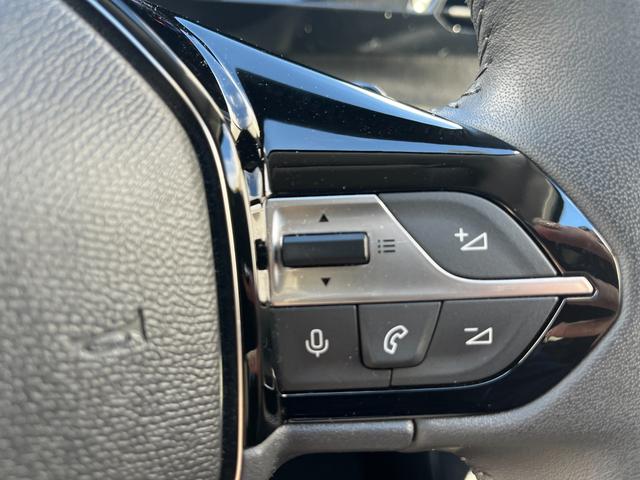 将来的な不具合等のトラブルを避ける為、修復歴・事故歴のある車は展示しておりません＾＾