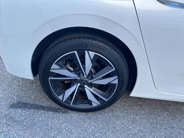 ローン最長１２０回です！＾＾下取保証有り！展示在庫は全車禁煙修復歴無し（＾＾）