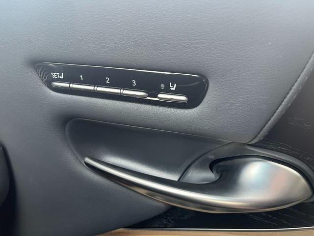 LS LS500 Iパッケージ サンルーフ デジタルインナーミラー OP20インチアルミ 全方位カメラ 禁煙車 パワートランク シートヒーター+ベンチレーション ステアリングヒーター ヘッドアップディスプレイ(10枚目)