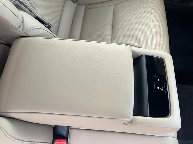 LS LS500 Iパッケージ サンルーフ デジタルインナーミラー OP20インチアルミ 全方位カメラ 禁煙車 パワートランク シートヒーター+ベンチレーション ステアリングヒーター ヘッドアップディスプレイ(21枚目)