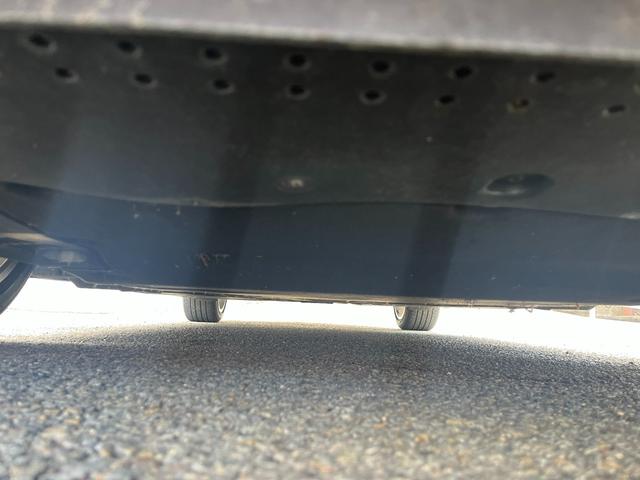 Ａ６ ４５ＴＦＳＩクワトロ　Ｓライン　バーチャルコックピット　サラウンドビューモニター　パワートランク　マトリクスＬＥＤヘッドライト　ステアリングヒーター　レザーシート　シートヒーター　スマートキー　禁煙車　ＡｐｐｌｅＣａｒＰｌａｙ（14枚目）