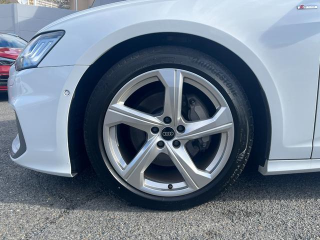 Ａ６ ４５ＴＦＳＩクワトロ　Ｓライン　バーチャルコックピット　サラウンドビューモニター　パワートランク　マトリクスＬＥＤヘッドライト　ステアリングヒーター　レザーシート　シートヒーター　スマートキー　禁煙車　ＡｐｐｌｅＣａｒＰｌａｙ（15枚目）