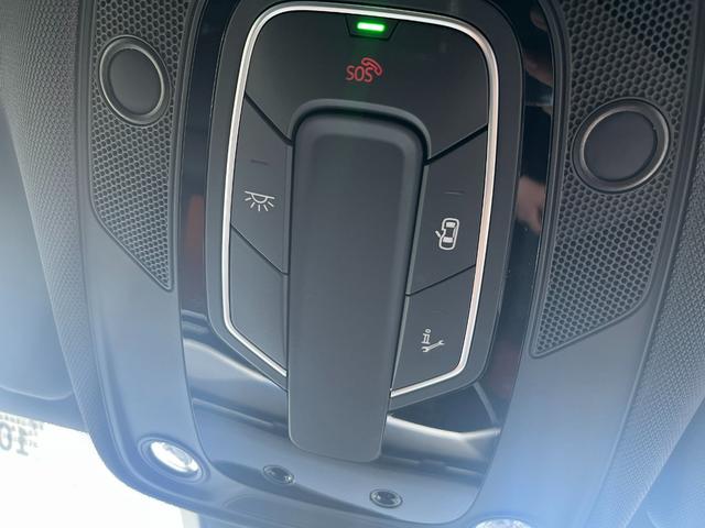 Ａ６ ４５ＴＦＳＩクワトロ　Ｓライン　バーチャルコックピット　サラウンドビューモニター　パワートランク　マトリクスＬＥＤヘッドライト　ステアリングヒーター　レザーシート　シートヒーター　スマートキー　禁煙車　ＡｐｐｌｅＣａｒＰｌａｙ（33枚目）