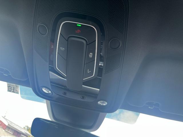 Ａ６ ４５ＴＦＳＩクワトロ　Ｓライン　バーチャルコックピット　サラウンドビューモニター　パワートランク　マトリクスＬＥＤヘッドライト　ステアリングヒーター　レザーシート　シートヒーター　スマートキー　禁煙車　ＡｐｐｌｅＣａｒＰｌａｙ（45枚目）