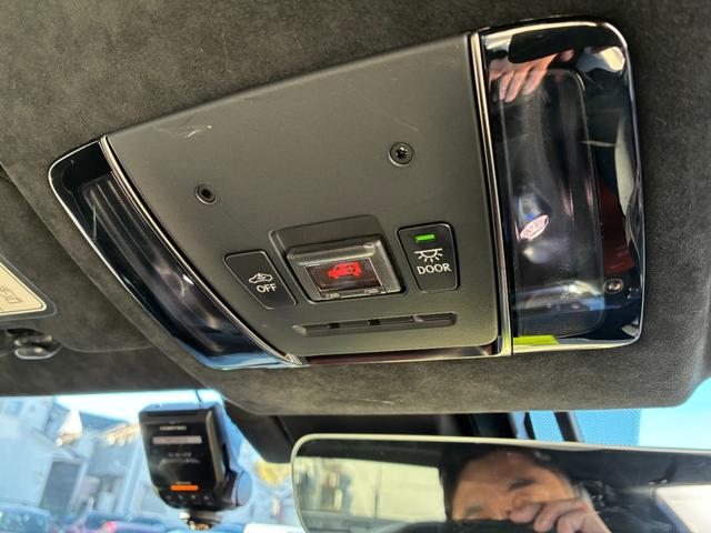 �����I�ȕs����̃g���u���������ׁA�C�����E���̗��̂���Ԃ͓W�����Ă���܂���O�O