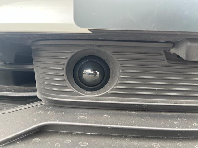 タイカン タイカン　４Ｓ　禁煙車　シートヒーター　レーンチェンジアシスト　ブラックレザーシート　全方位カメラ　ブラインドスポット　ドライブレコーダー　　パワーバックドア　ＡｐｐｌｅＣａｒＰｌａｙ（47枚目）