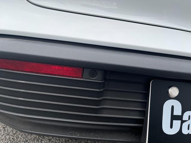 タイカン タイカン　４Ｓ　禁煙車　シートヒーター　レーンチェンジアシスト　ブラックレザーシート　全方位カメラ　ブラインドスポット　ドライブレコーダー　　パワーバックドア　ＡｐｐｌｅＣａｒＰｌａｙ（63枚目）