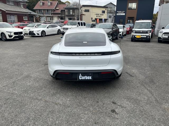 タイカン タイカン　４Ｓ　禁煙車　シートヒーター　レーンチェンジアシスト　ブラックレザーシート　全方位カメラ　ブラインドスポット　ドライブレコーダー　　パワーバックドア　ＡｐｐｌｅＣａｒＰｌａｙ（71枚目）