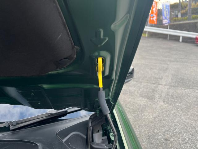 308 GT ブルーHDi 360度ビジョン ロゴ付きディンプル革巻きステアリングホイール パワーシート ハーフレザーシート マトリクスLEDヘッドランプ ハンドルヒーター レーンポジショニングアシスト 禁煙車 純正ナビ 1(4枚目)