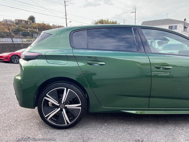 308 GT ブルーHDi 360度ビジョン ロゴ付きディンプル革巻きステアリングホイール パワーシート ハーフレザーシート マトリクスLEDヘッドランプ ハンドルヒーター レーンポジショニングアシスト 禁煙車 純正ナビ 1(44枚目)