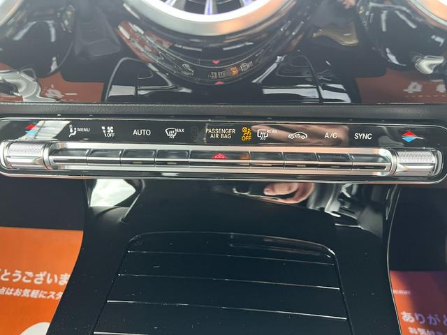 �����I�ȕs����̃g���u���������ׁA�C�����E���̗��̂���Ԃ͓W�����Ă���܂���O�O