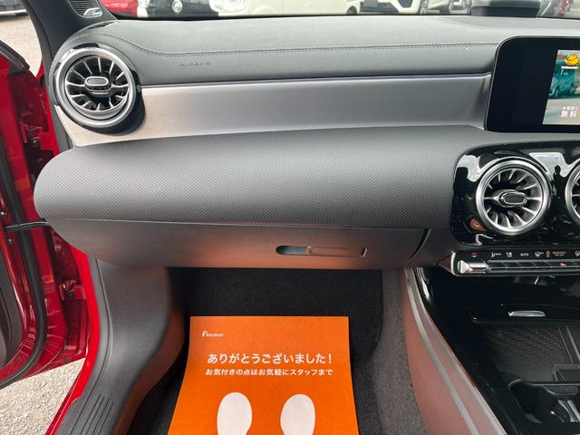 �f�B�[���[�n�̃I�[�N�V������ꂩ��̎d���ꂪ�قƂ�ǂł��̂ŁA������������Ȃ����x�ɂ����M�L��O�O