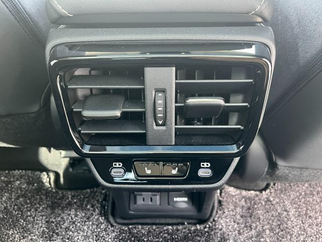 �f�B�[���[�n�̃I�[�N�V������ꂩ��̎d���ꂪ�قƂ�ǂł��̂ŁA������������Ȃ����x�ɂ����M�L��O�O