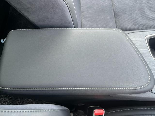 ���݌ɂP�Q�O��I�S�ԔF�菑�E�����E�ۏؕt���̔������[���Œ��P�Q�O��E����ۏؗL��I�S���������z��