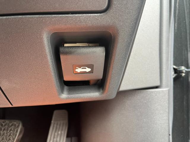 ���X�ł̓I�����C���ł̂����k�������Ă���܂��I���莝���̃p�\�R����X�}�[�g�t�H����育���p�����A�A�v���̂c�k��A�J�E���g�o�^���͈�ؕs�v�ł��B���q�l�̂���͉f�����A�ԗ���Ԃ����C�u�f���ł��m�F�����܂�