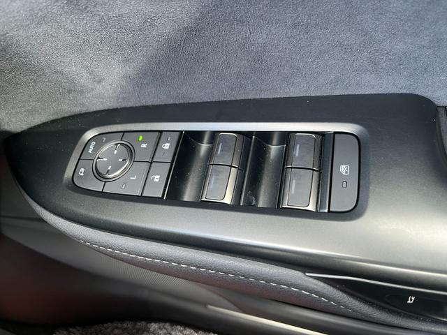 �f�B�[���[�n�̃I�[�N�V������ꂩ��̎d���ꂪ�قƂ�ǂł��̂ŁA������������Ȃ����x�ɂ����M�L��O�O