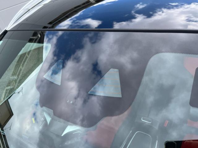 ＧＬＡクラス ＧＬＡ３５　４マチック　後期モデル　ワンオーナー　アドバンスドＰＫＧ　ＯＰ赤本革シート　サンルーフ　ブルメスター　全方位カメラ　ヘッドアップディスプレイ　１０．２５コックピットディスプレイ　パフォーマンスステアリング（20枚目）