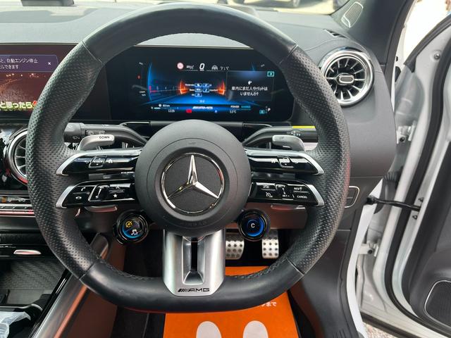 ＧＬＡクラス ＧＬＡ３５　４マチック　後期モデル　ワンオーナー　アドバンスドＰＫＧ　ＯＰ赤本革シート　サンルーフ　ブルメスター　全方位カメラ　ヘッドアップディスプレイ　１０．２５コックピットディスプレイ　パフォーマンスステアリング（25枚目）