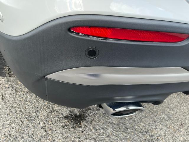 ＧＬＡクラス ＧＬＡ３５　４マチック　後期モデル　ワンオーナー　アドバンスドＰＫＧ　ＯＰ赤本革シート　サンルーフ　ブルメスター　全方位カメラ　ヘッドアップディスプレイ　１０．２５コックピットディスプレイ　パフォーマンスステアリング（28枚目）